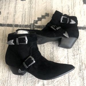 Ankle booties